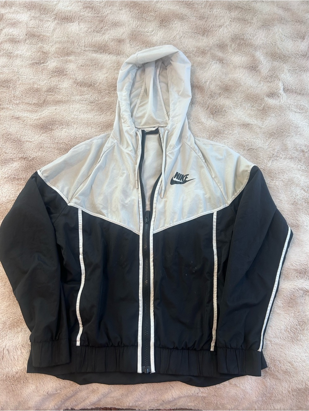 Nike Black & Silver Hooded lightweight Jacket